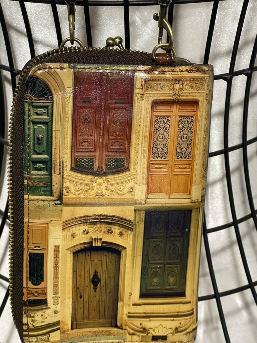 Patrisha Nash “ Doorway to Italy “Oria ‘ Crossbody Wallet /  Italian Leather